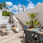 Mare Pescoluse- Design