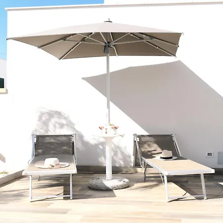 Mare Pescoluse- Design