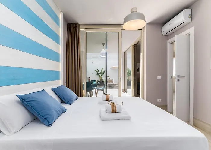 Mare Pescoluse- Design
