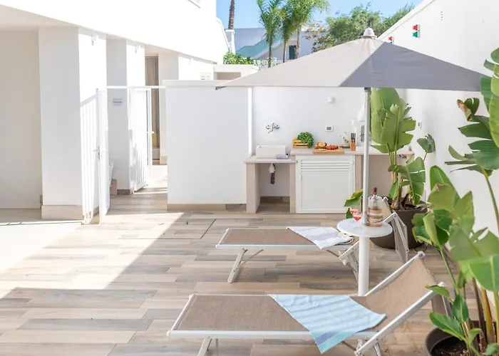 Mare Pescoluse- Design