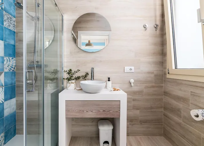 Mare Pescoluse- Design *